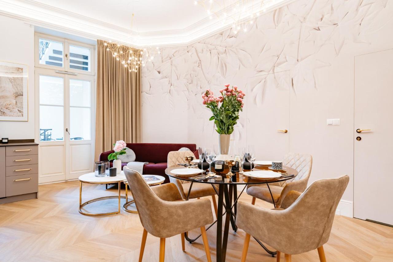 Dandelion Apartment - Loftaffair Краков Экстерьер фото