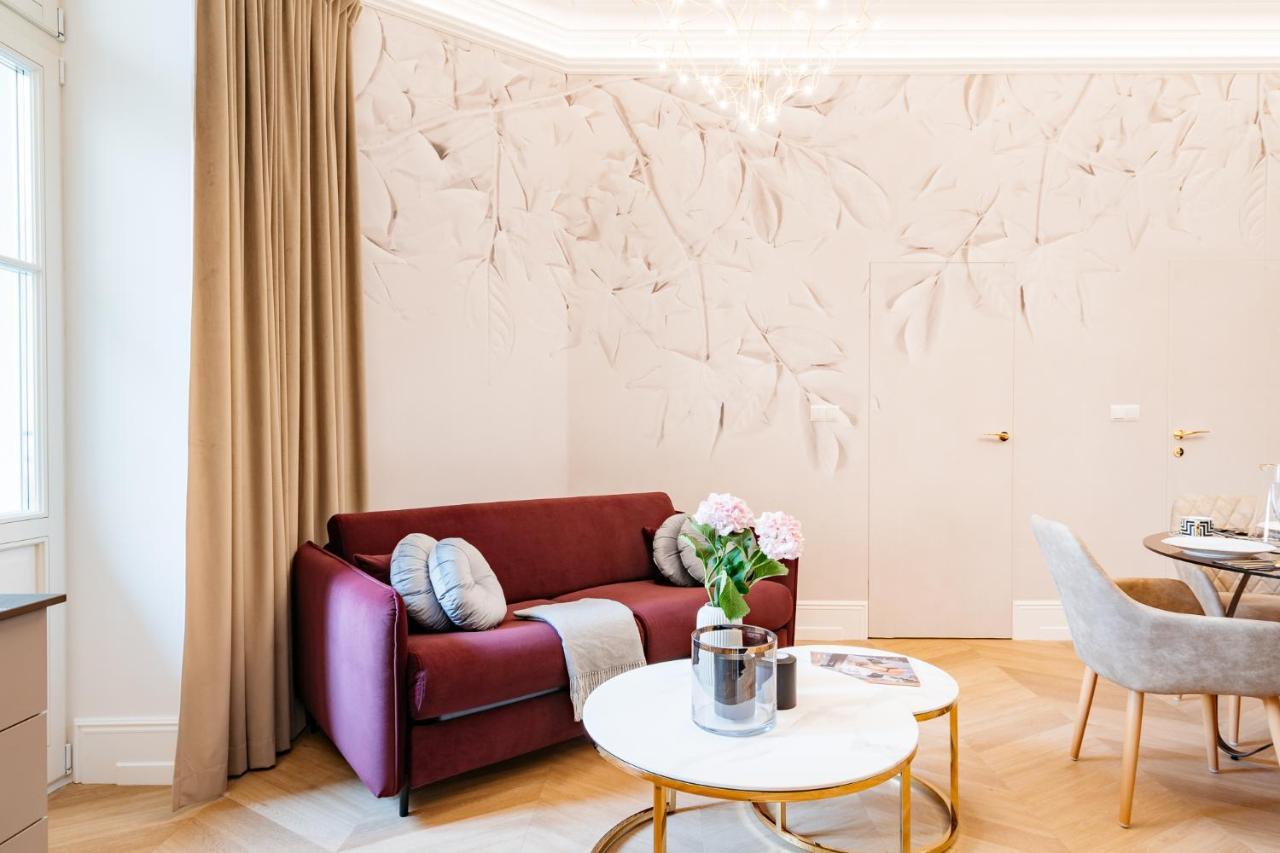 Dandelion Apartment - Loftaffair Краков Экстерьер фото